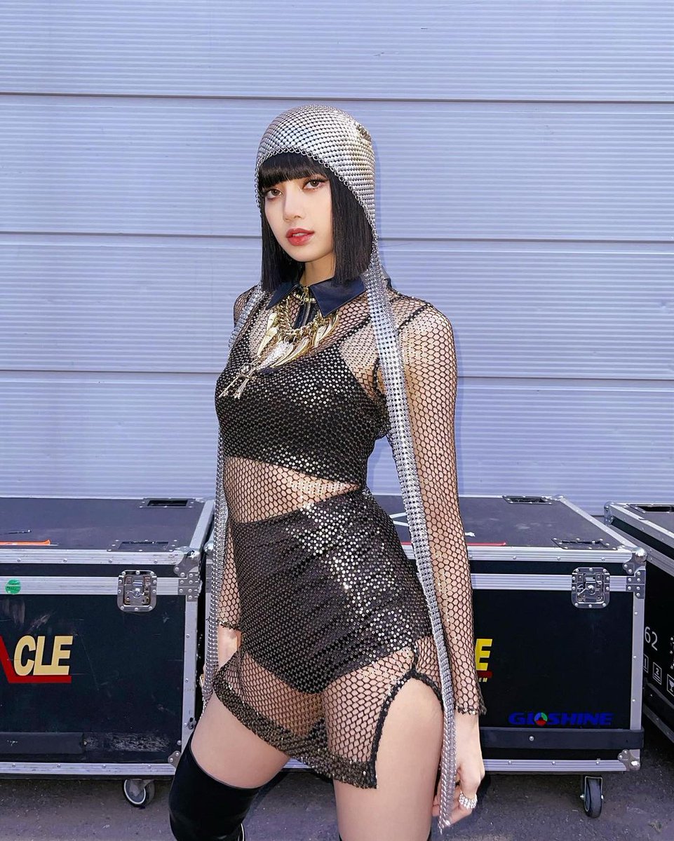 cebolla_bp's tweet photo. WE LOVE YOU LILI, WE ARE WITH YOU
#Protectlisa #Lisaperfect #Lisa #BLACKPINK #YG #Donotdefamelisa #PrincessThai https://t.co/yNWAMDgUwp