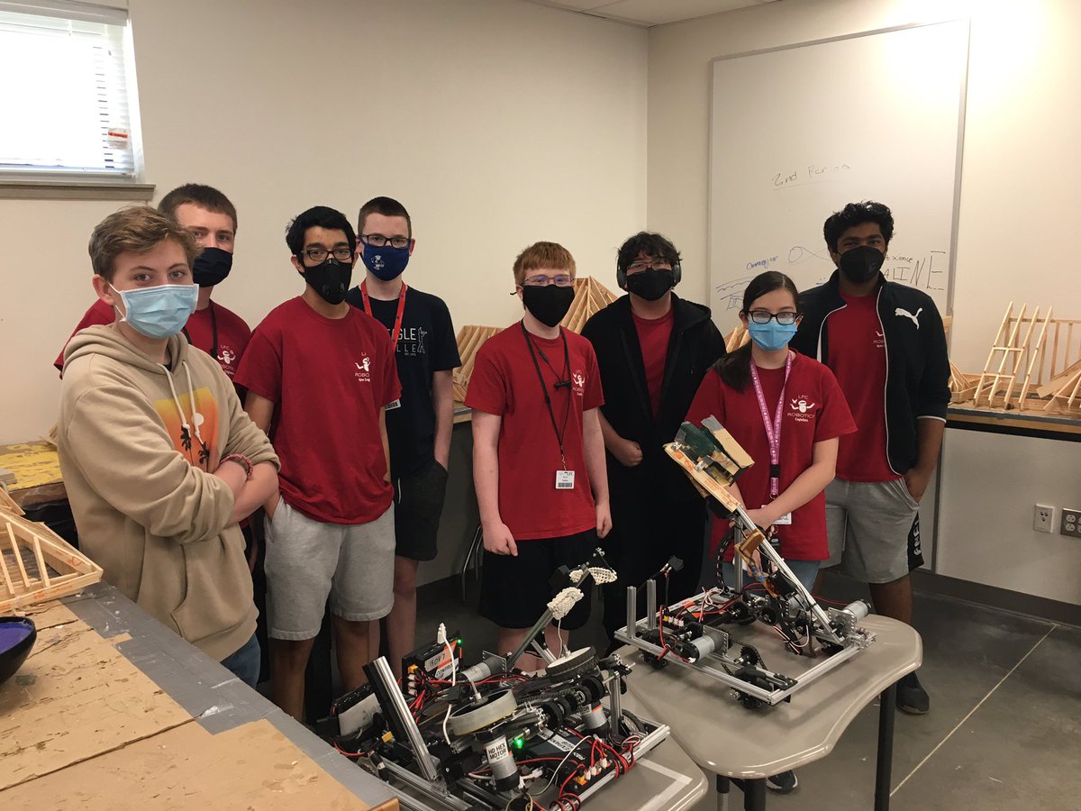 LfcRobotics's tweet image. @LfcRobotics is headed to @Alamodome for @uiltexas @FTCTeams !! Super proud of #team15084 &amp;amp; #team12106 for their commitment and grit this season!  Many thanks for support from @AllenRobotics 
@LFCEagles @Allen_CTE @Allen_ISD @FIRSTinTexas