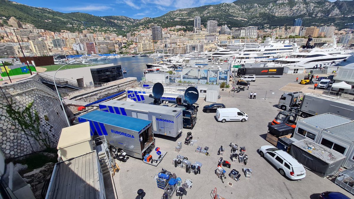 RF by EUROMEDIA (@rfbyeuromedia) on Twitter photo Après une édition 2020 annulée, grand retour du #MonacoGP <a href="/F1/">Formula 1</a> ! Aujourd’hui à 15h LIVE sur <a href="/CanalplusF1/">CANAL+ F1®</a> ! Production <a href="/ACM_Media/">Automobile Club de Monaco</a> Réalisation <a href="/FLanaud/">Francois Lanaud</a> On se prépare pour la dernière ligne droite... #production #medias Après une édition 2020 annulée, grand retour du #MonacoGP <a href="/F1/">Formula 1</a> ! Aujourd’hui à 15h LIVE sur <a href="/CanalplusF1/">CANAL+ F1®</a> ! Production <a href="/ACM_Media/">Automobile Club de Monaco</a> Réalisation <a href="/FLanaud/">Francois Lanaud</a> On se prépare pour la dernière ligne droite... #production #medias