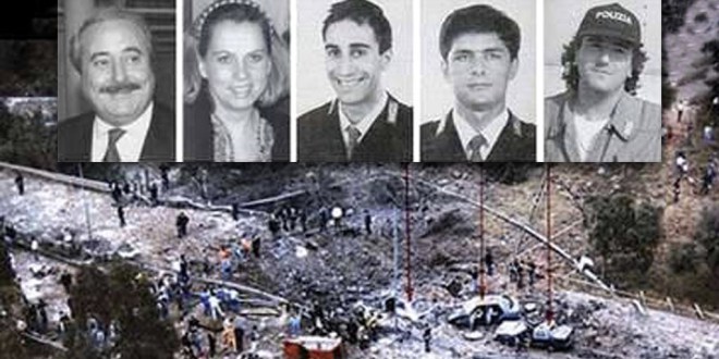 vditrapani's tweet photo. #23maggio 

#29annifa
#StrageDiCapaci
La mafia uccide Giovanni #Falcone, Francesca #Morvillo, Vito #Schifani, Rocco #Dicillo e Antonio #Montinaro. https://t.co/q2BYMkNCoD