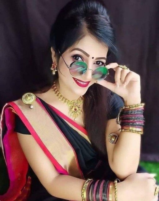 SumanJoshi22's tweet photo. Kyu kaisi lagi meri picture https://t.co/Qwyi6iLGLh