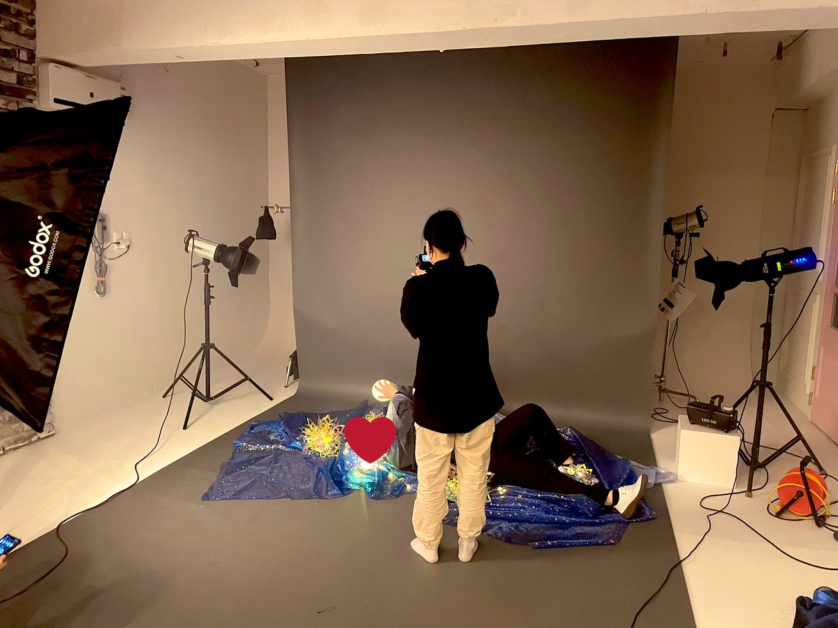 mdstudio20's tweet photo. 2021/05/23
자주 오시는 사진가님 촬영~
#부산렌탈스튜디오 #렌탈스튜디오 #포맥스 #fomex #fomexd600 #fomexe600 #GODOX #MDSTUDIO https://t.co/yON28kaRGE