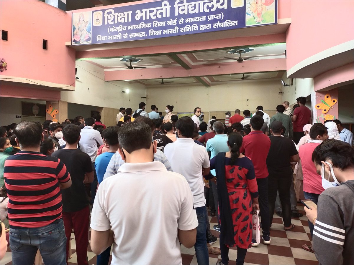 SumitGoel17's tweet photo. No social distancing being followed during Vaccination at Shiksha Bharti Centre, Rohtak. We are waiting since last 3 hours and even energy is getting down @cmohry @narendramodi @anilvijminister https://t.co/e4yts5z1Zd https://t.co/xlSpNb0L6e