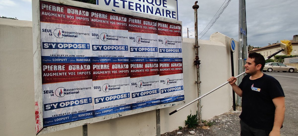 J_Rancoule's tweet photo. Opérations collage ce weekend pour informer la population du #Limouxin que leur impôt foncier va augmenter en 2021 sur décision du président de la com'com, également candidat aux élections départementales.

Les 20 et 27 juin, rendez à P.Durand la monnaie de sa pièce : votez #RN ! https://t.co/sqMqVGWhDd
