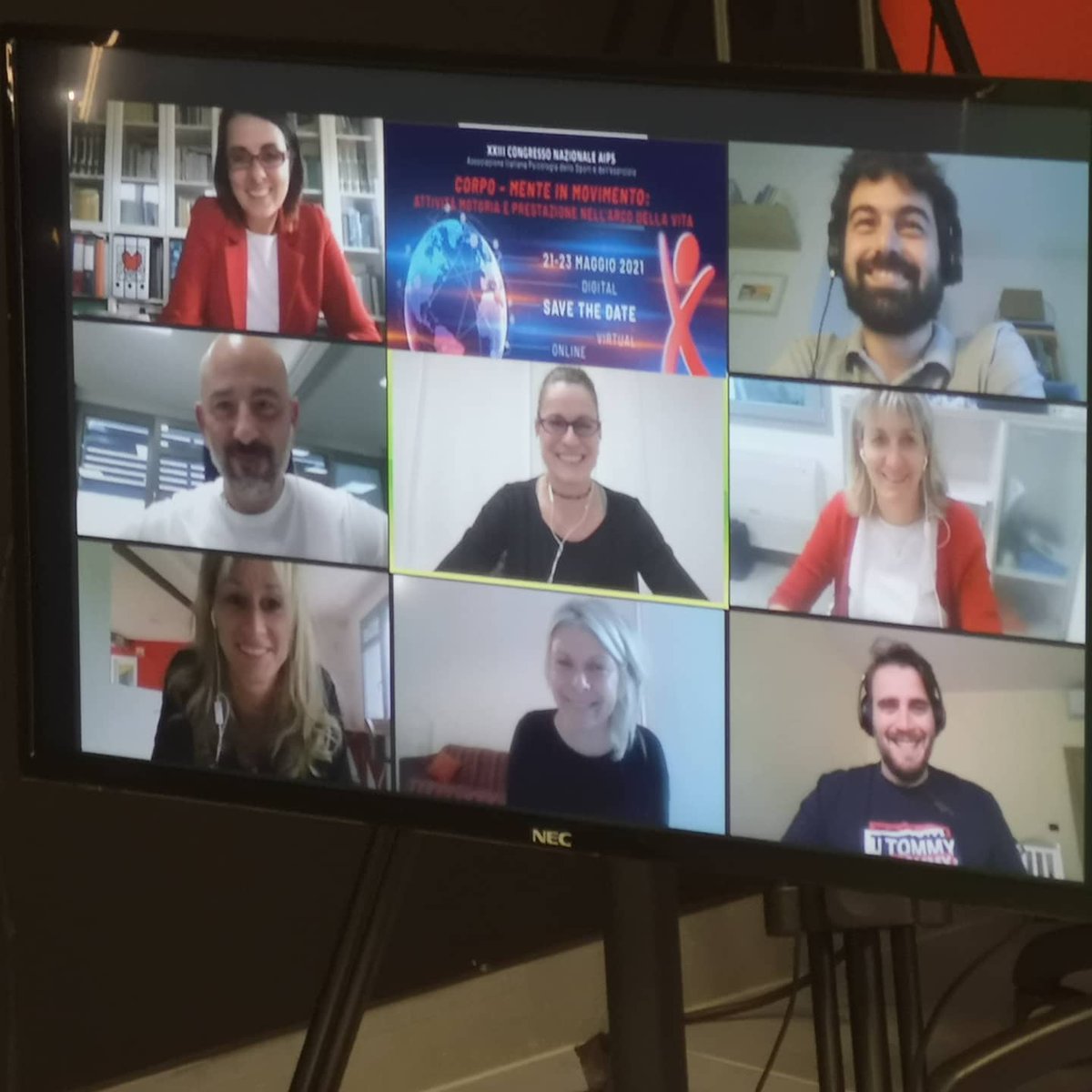 Events communication tweet media