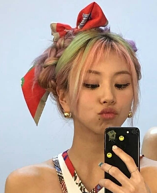 ᴍs. ᴊᴇᴏɴɢ◞✿ tweet media