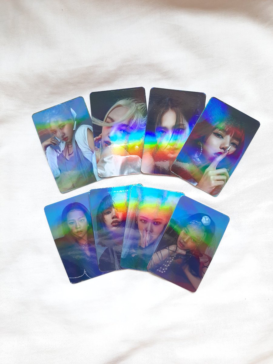 shopchiworld's tweet photo. WTS/LFB #CHIWORLDonhands

TWICE Holographic Holo Photocard PC — https://t.co/ZrV89BAcs4

BLACKPINK BP Holographic Holo Photocard PC — https://t.co/vfrl5ZaUJh https://t.co/BnCPTGgZ14
