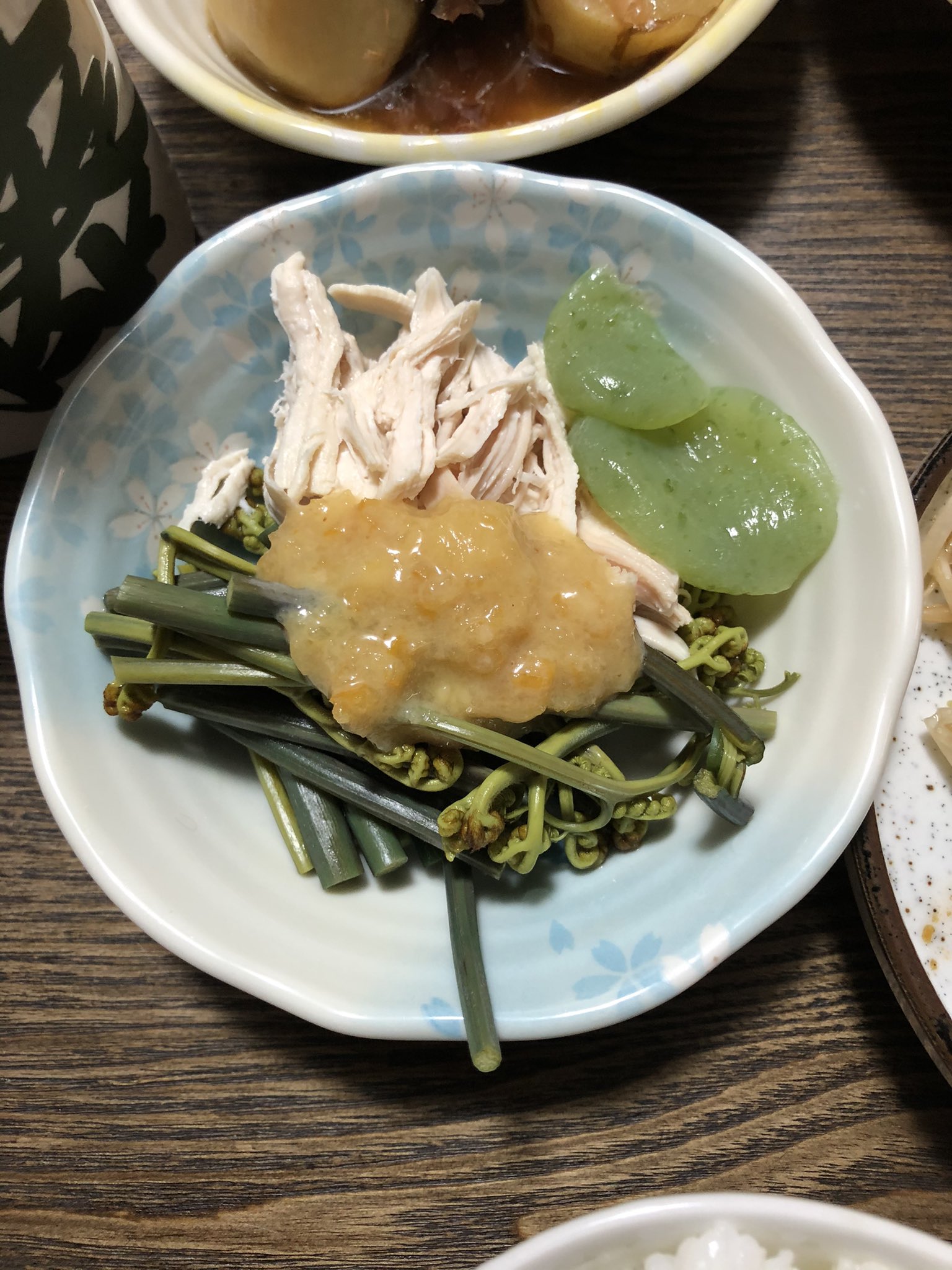 モモ Udet85wrmeladla Twitter