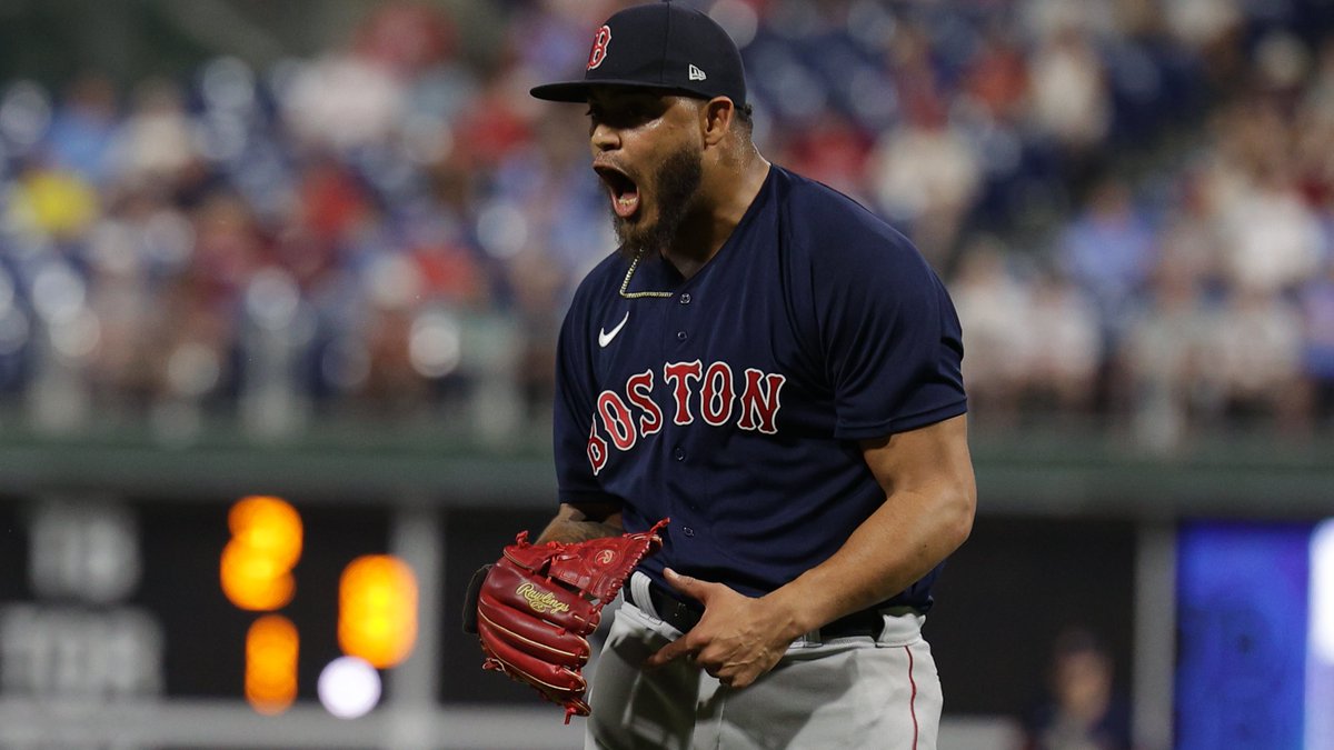 MLB tweet media