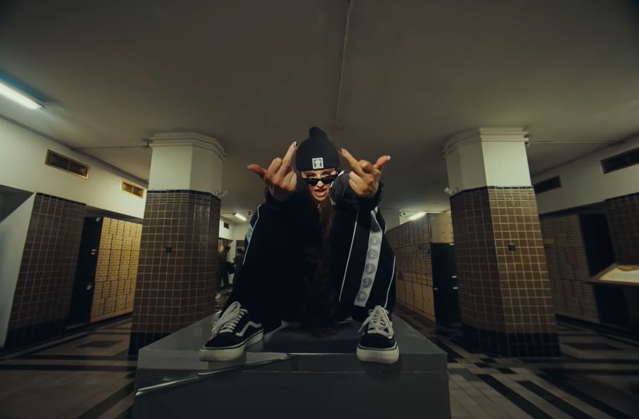 spinorbinmusic's tweet photo. Indonesian-born singer @AGNEZMO has released the music video for 'F Yo Love Song'. 🔥

Watch: https://t.co/GHF4FXu1CY https://t.co/3435k9j1Gl