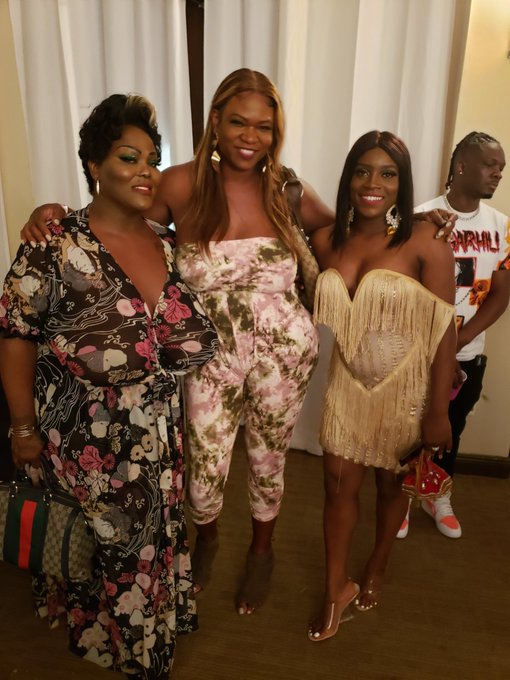 All smiles all from Miami!!! https://t.co/IjmZ4hFlH3<a href="/tag/thanksgiving"class="tags"><span>#thanksgiving</span></a><a href="/tag/happythanksgiving2020"class="tags"><span>#happythanksgiving2020</span></a>