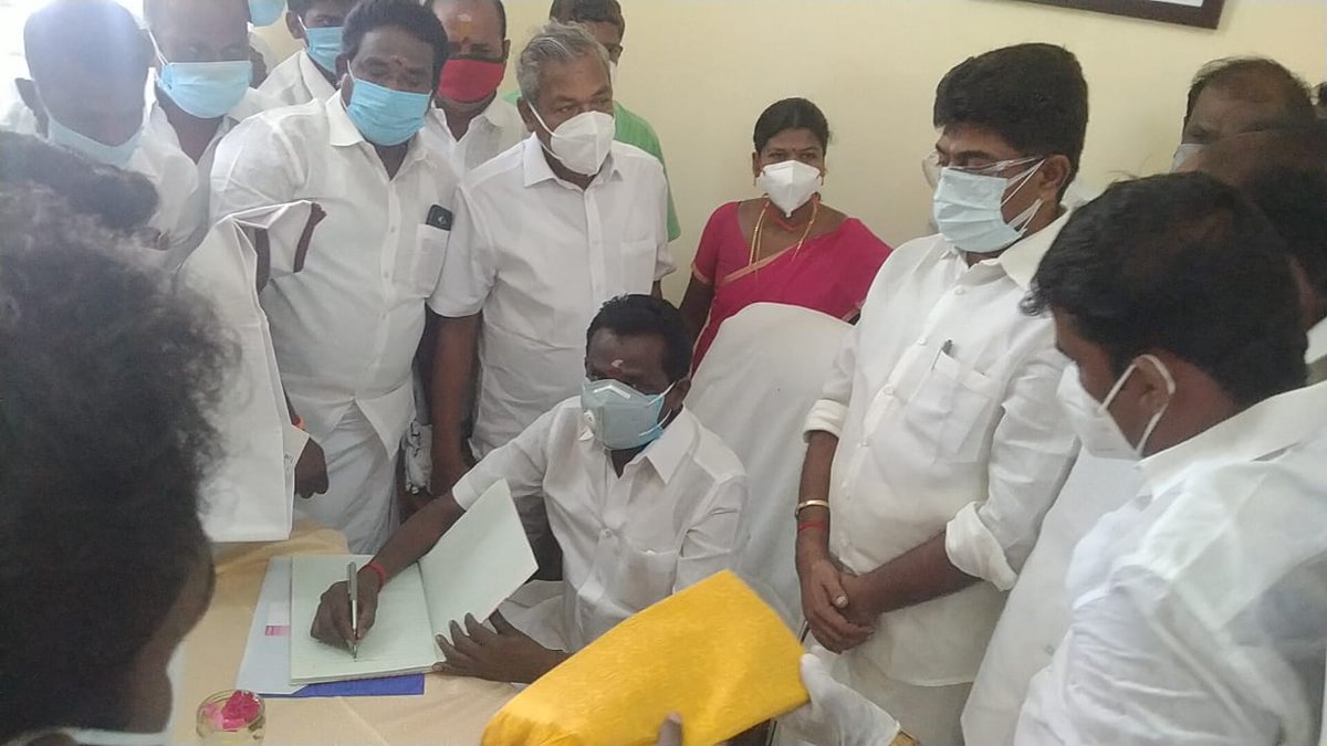 kvmuthuramaling's tweet photo. ��ரமக்குடி சட்டமன்ற உறுப்பினர் அலுவலக திறப்பு விழாவில் பரமக்குடி சட்டமன்ற உறுப்பினர் செ.முருகேசன்.MLA அவர்களுடன் மாநில, மாவட்ட நிர்வாகிகள். https://t.co/o8UiKbiag2