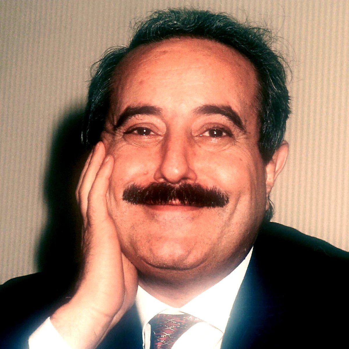 "Contano le azioni non le parole"

Giovanni #Falcone 
Francesca Morvillo
Vito Schifani
Rocco Dicillo
Antonio Montinaro

#Capaci
#23maggio 1992
