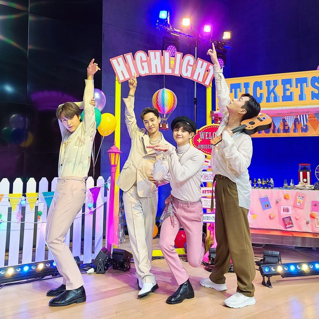 BrazilHighlight's tweet photo. [#SEOBSTAGRAM] 22.05.2021 | 

yysbeast: Meus amigos 😍

https://t.co/BgE4cmc0uw https://t.co/ys0lsKRLKO
