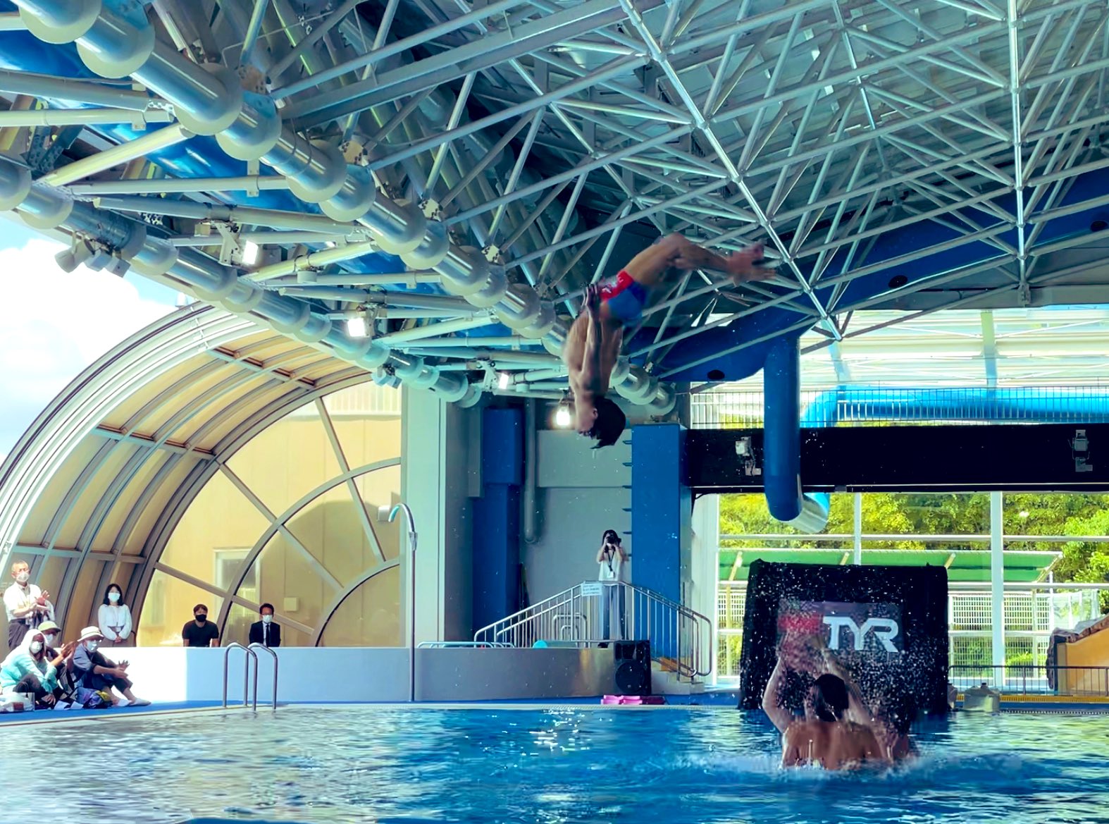 水中パフォーマンス集団トゥリトネス 幸田町民プールのスタッフの皆様 ご来場下さった皆様 有難うございました 1年振りのshowはとっても楽しかったです お見送りが出来なかった為 特別記念写真会も貴重な体験となりました やっぱりshowは最高ですね