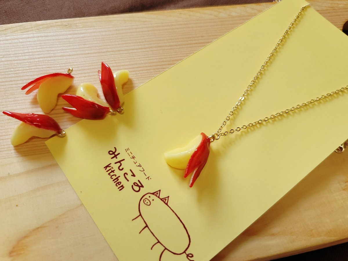 minminpui2's tweet photo. 🍡デザフェスRT祭り🍡

デザインフェスタ53に両日出展いたします。可愛くリアルで持ち歩けるミニチュアフードを作っています😊

🍎ブースNO  B-134
🍏出展日 両日
🍎みんころKitchen

#デザフェス53 
#デザインフェスタ53 
#デザフェスRT祭り 
@designfesta https://t.co/I3iVBm2Xi2