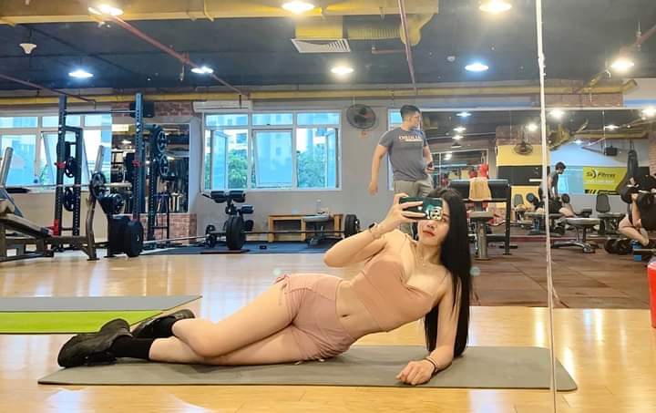 Hng58508682's tweet photo. Mn add Zalo nc cho vui nha 😘
0773384876 em Hương chưa 18 😂 https://t.co/CktD7jcnXL