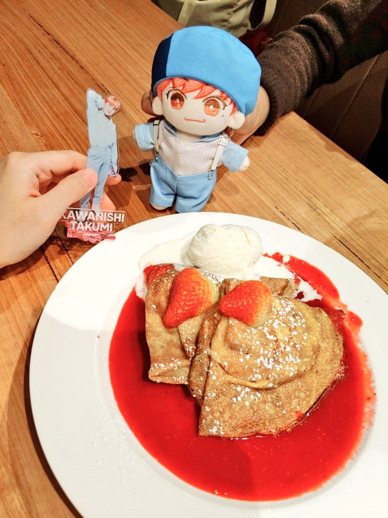stanpinkberry's tweet photo. met with @MayoraaThirteen for exchanging stuff and bringing these precious out โฅ๏ธ
#JO1 #SydJAM https://t.co/uuLu2HqdgO