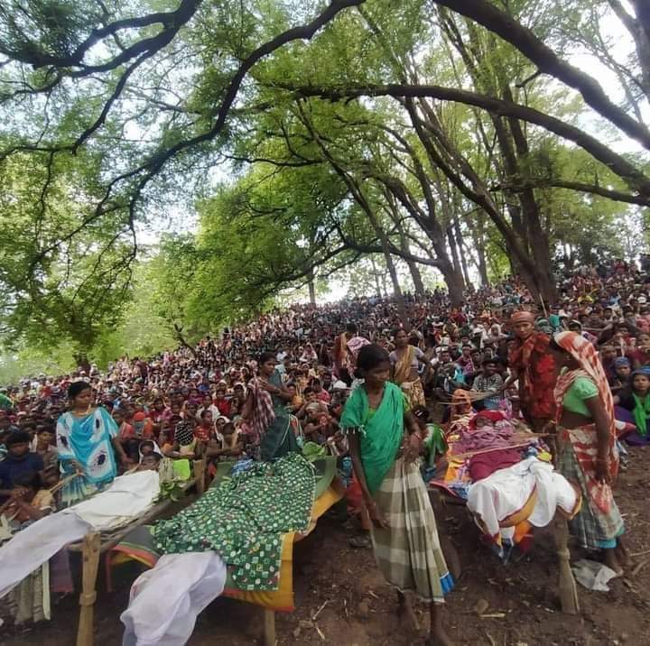 SatlujArmo's tweet photo. जब-जब आद��वासियों पर अत्याचार सरकार के द्वारा होता रहेगा तब तक आदिवासी अपने हक अधिकार के लिए डटे रहेंगे https://t.co/L3oZBq7EEf
