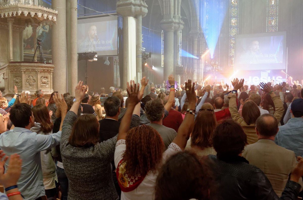 Sans l'Esprit de Dieu, nous ne pouvons rien faire. Nous sommes comme des navires sans vent. Nous sommes inutiles. #Pentecote