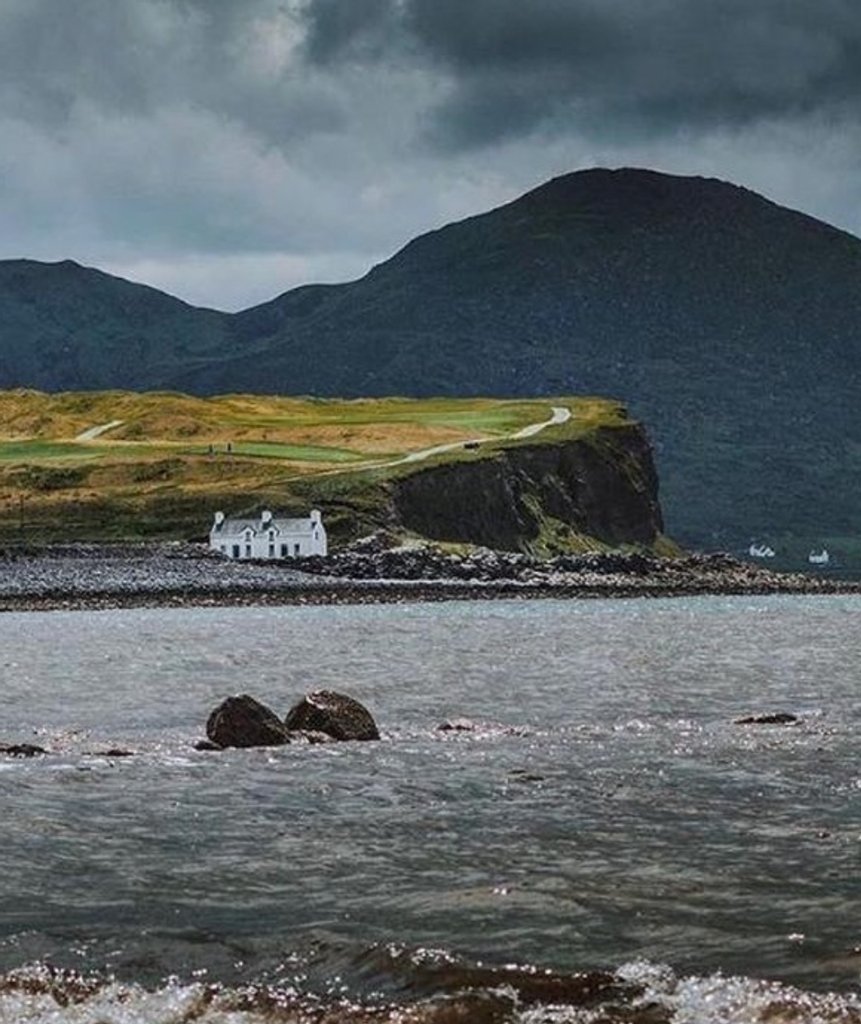 Kerry you really are something else...⁠
By @christian_sirch_ ⁠