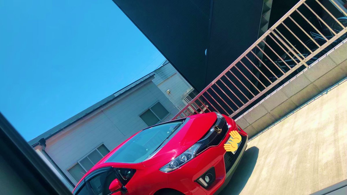 JADE19940503's tweet photo. 新車で買って5年のFit🚗 

どなたか鹿児島県内で
高値で買い取ってくれる車屋さん
どこか知りませんか？

オススメあったら教えてください🙇‍♀️ https://t.co/jECUwltbT2
