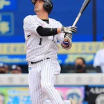 千葉ロッテ、清田選手との契約を解除、謹慎明けのルール違反により・・・