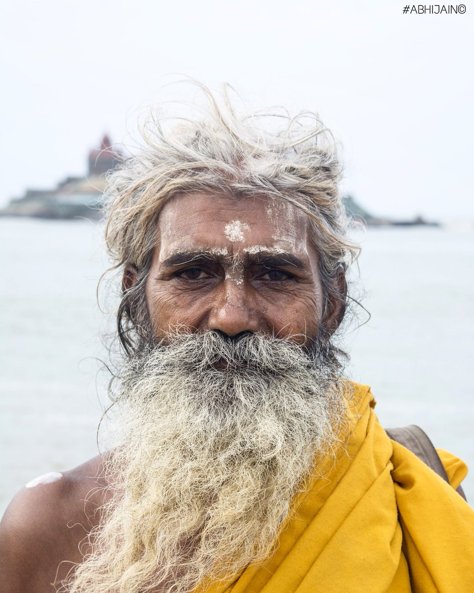 NakedEyeImagine's tweet photo. ~ Tranquility ~

Shot near Vivekananda Memorial, Kanyakumari 
PC :@mask_muniyappa https://t.co/dsKlKPfcTq
