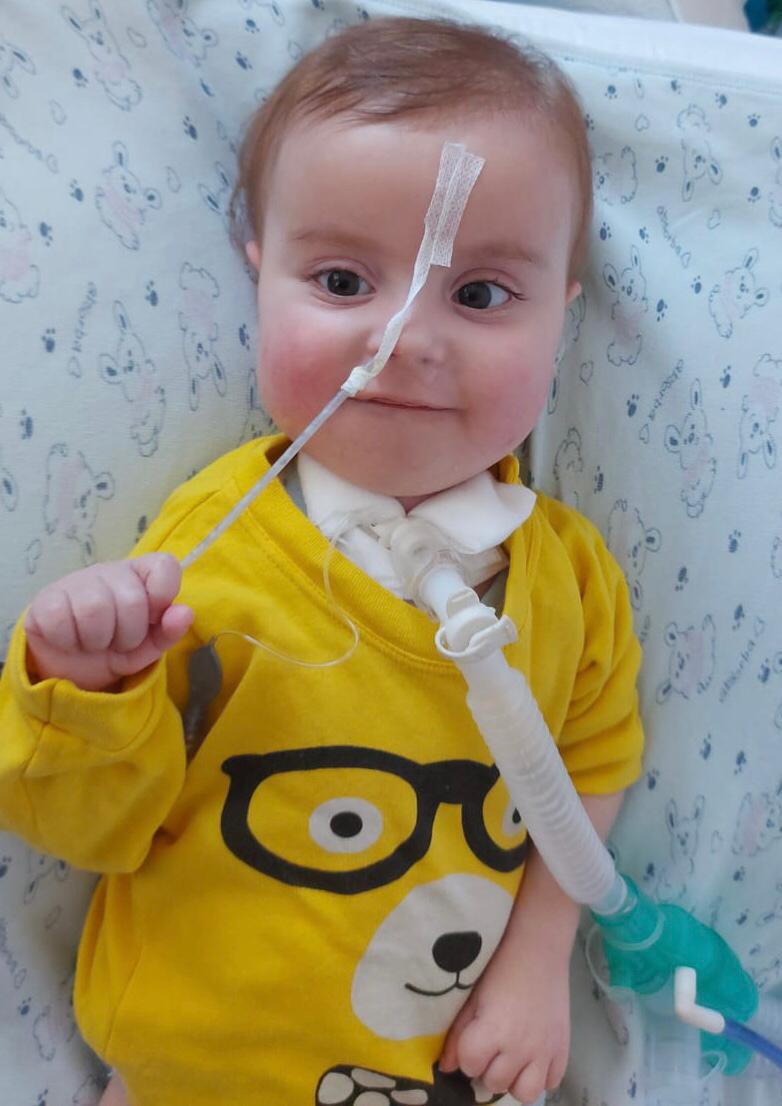 Oğlumun şimdi elinden tutulsun ölünce yapılan paylaşımların yazıların bize faydası yok lütfen görün bu bakışları 

Süslü Sülü Binali Yıldırım #sedatpeker7  Azerbaycan Kemal Kadir Şeker Uğur Mumcu Tayyip Erkan Yıldırım Sabiha Gökçen #ErdoğanlaBirlikteyiz Fransa Korkut Eken Acınızı