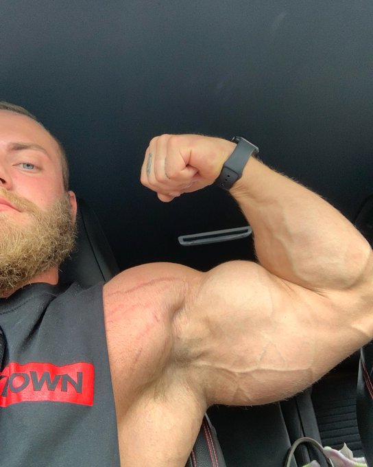 Drew Alexander 60K’s pics and videos