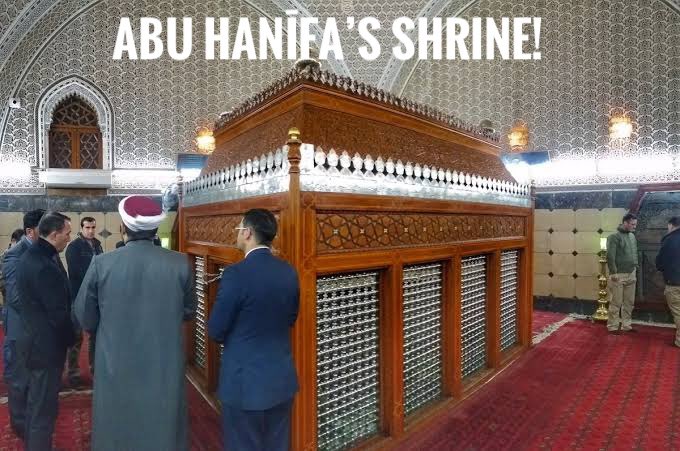 SayedModarresi's tweet photo. How do Wahhabis explain the fact that their own leaders have mosoleums and domes, all while actively destroying the shrines of the Prophet’s family?

Is this why?

“Say [O Muhammad!]: “I ask not any reward of you for this [Divine Call] except to love to my close relatives.” 42:23 https://t.co/BD2eCNkMD8