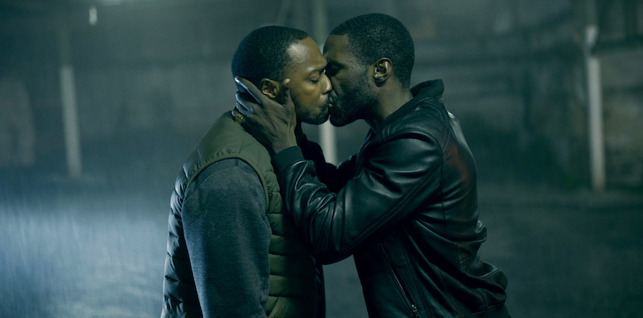 queerscreenvod's tweet photo. Bon dimanche en attendant la sortie de courts métrages du jour 🥳

#moonlight #gaykiss #pride https://t.co/F73VBmInCa