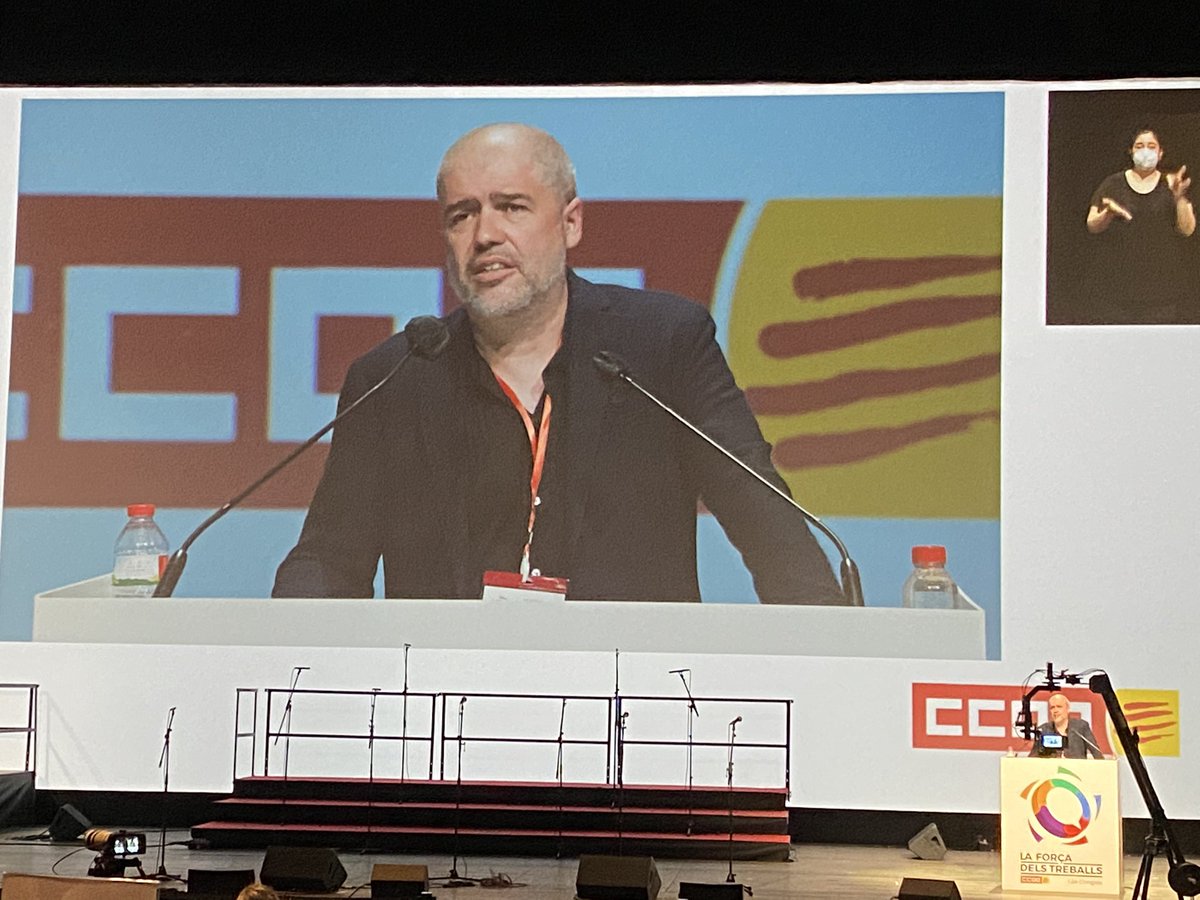 #LaForçaDelsTreballs
#12èCongrésCCOOdeCatalunya
Intervé <a href="/UnaiSordo/">Unai Sordo</a> <a href="/CCOO/">Comisiones Obreras</a> 
Reconeixement a col.lectius claus en la societat. Davant la teoria de la fi del treball, una pandèmia ha recordat que darrera del que mou el món estan els treballadors i treballadores 
#LaForçaDelsTreballs