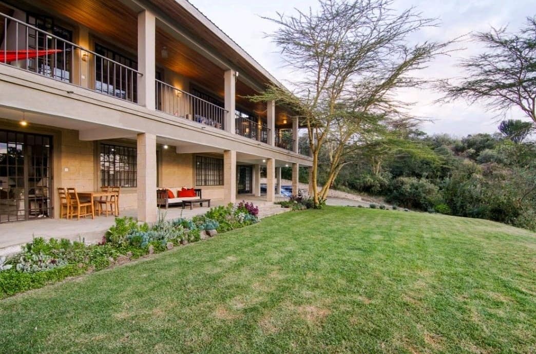 Do you have a group of 14 friends? The beautiful Enkusi Ntelon awaits in Naivasha