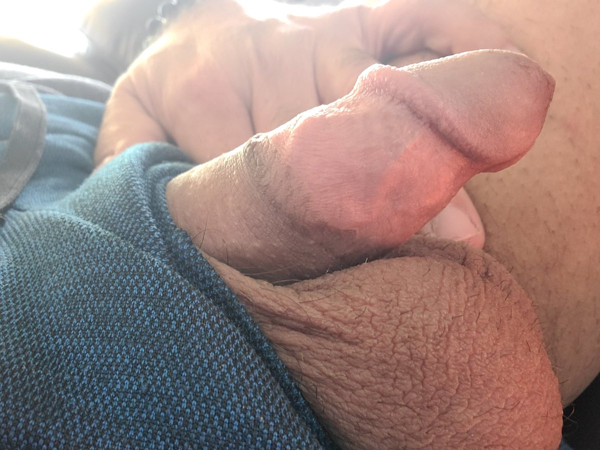 ChiBombAssHead1's tweet photo. Sucked some dick last night, woke up horny this morning!
#chicagogay #cum #cocksucker #jerkoff #wantmorecock https://t.co/YIgdkdLKJ7