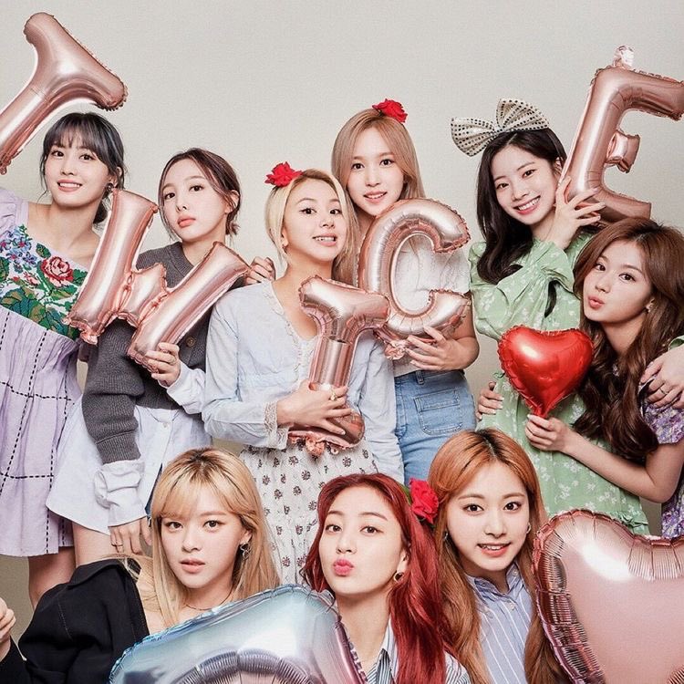 1位だけど油断は禁物❌
終わるまで終わりじゃない🤍💗

#Whosfan_with_TWICE
#Whosfan_1st_Anniversary
#후즈팬_1주년_축하해
<a href="/JYPETWICE/">TWICE</a>