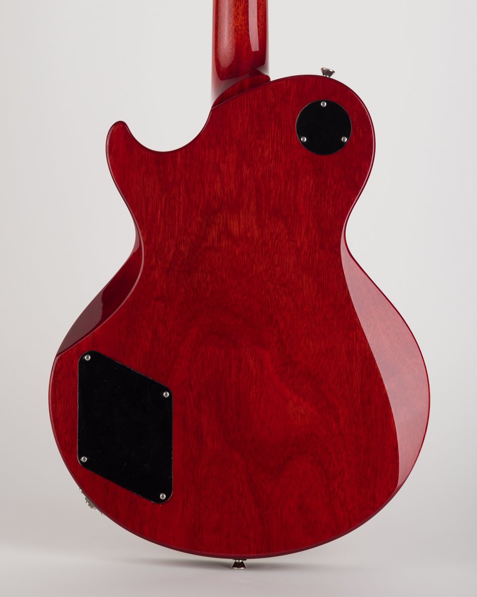 collingsguitars's tweet photo. Dark Cherry Sunburst CL Deluxe featuring parallelograms and @ThroBakdotcom ER Customs, which provide a punchy, mid-forward sound with a smooth overdrive.

via Austin Guitar House

#readytorock #darkcherry #throbak #austinguitarhouse #collingsguitars https://t.co/rgBOn4l9KC