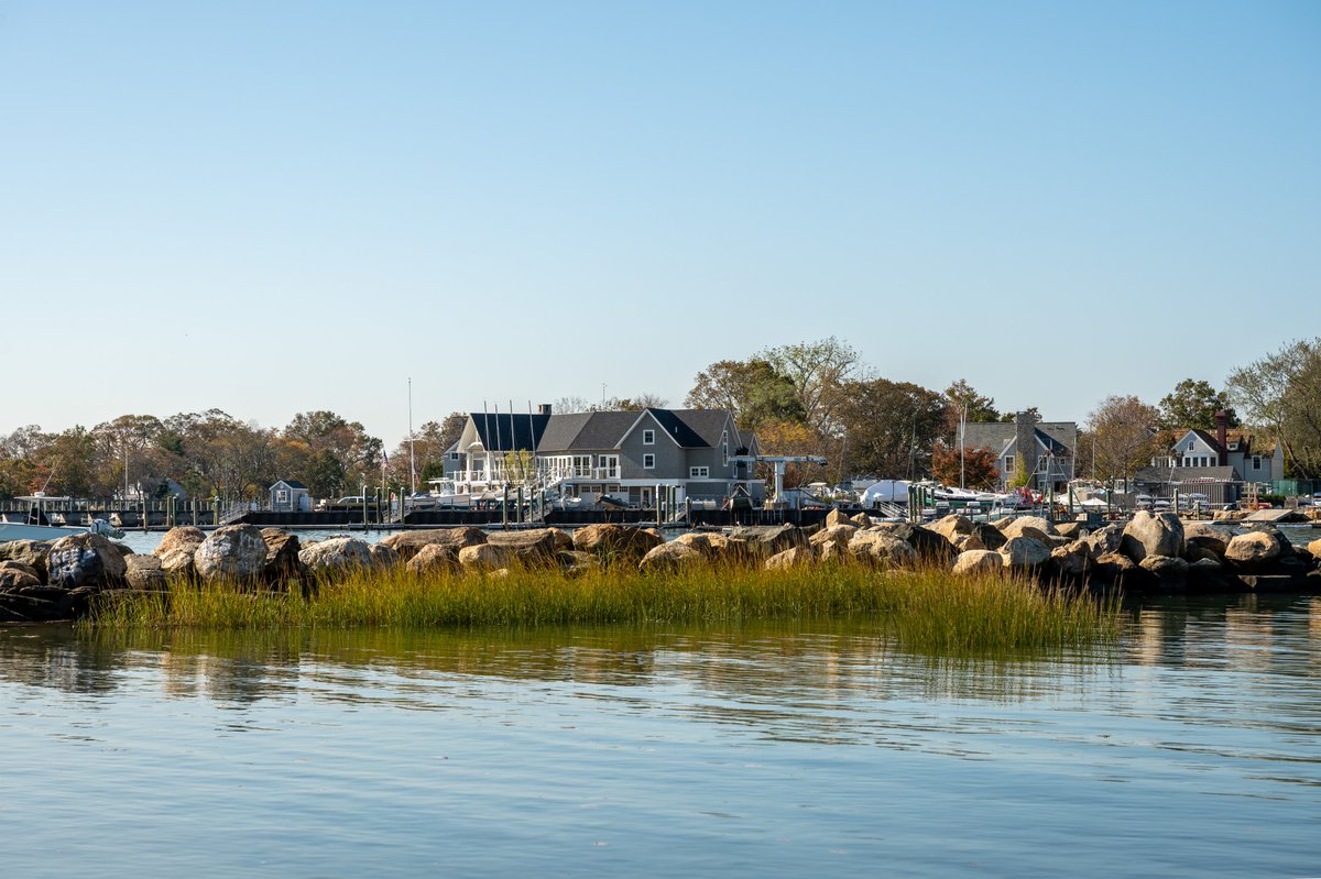 rwalshhomes's tweet photo. @RobMarciano here are some great Darien, CT spots for you to broadcast from. New Canaan up next! https://t.co/0atWYq1zxb