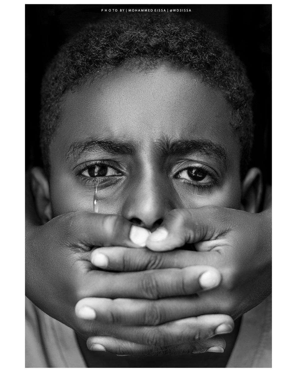 mohmd3issa's tweet photo. الصوره                 vs               الكواليس https://t.co/X6rkwg9lDC
