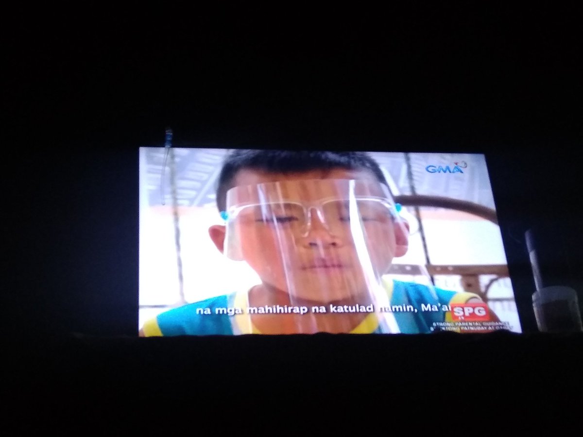 kendmalana's tweet photo. I really admire this kid for being a good one. He deserves a life what he really deserve. 💯 #KMJS https://t.co/XNPshKxBzq