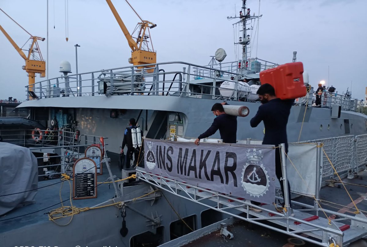 ajaynewsman's tweet photo. #BreakingNews
#cyclonetauktaeupdates
Update 1900 hrs on
Barge P305 that sunk in Arabian sea on May 17 .
INS Makar located wreck under sea
No more bodies inside by divers.
Four more bodies found at sea. Total 70.
Still missing at sea, five persons.@indiannavy @thetribunechd https://t.co/V0iUmNJ5OI