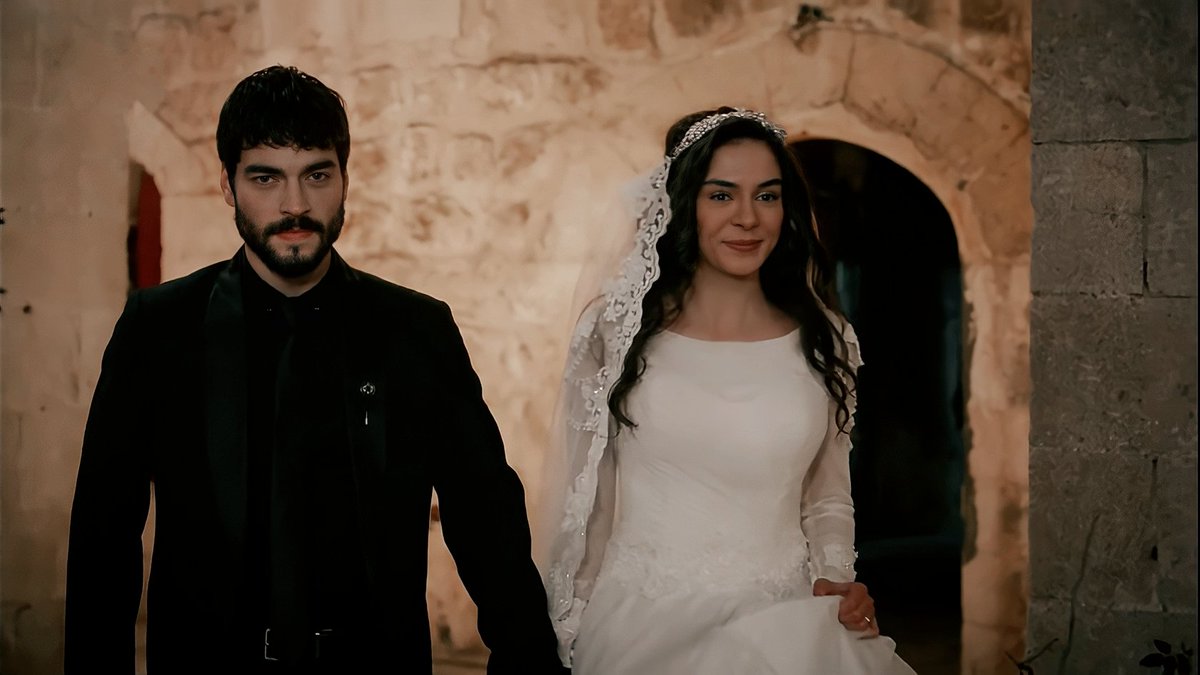 Reyyan ile Miran'ın nikah günü ✨

#ReyMir ❤️