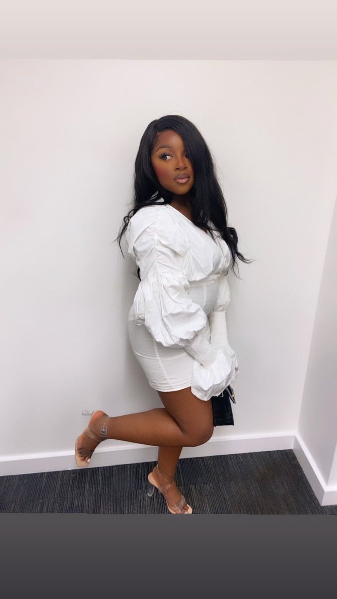 _azheemah_'s tweet photo. Morelife to me💕🎉 https://t.co/JX8O1mf5WT