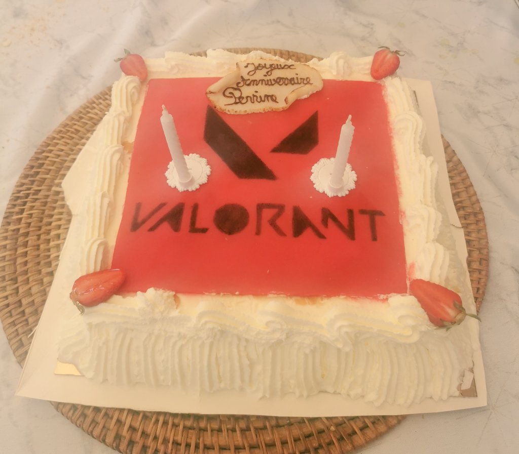 Lalita_pro's tweet photo. Valorant Birthday cake, 😍💞🍰 https://t.co/TzMog8dMN9