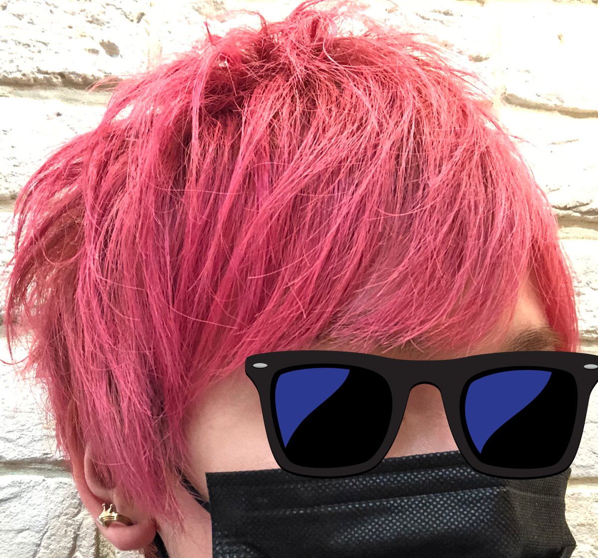 Hiziri333's tweet photo. カラーして３週間経つけどあまり色落ちしてなくて、シュワルツコフのピラミンゴっカラー剤いい感じ！！
写真は無加工よ👍

#美容師 #美容室 #ヘアカラー #カラー #レッド #ピンク #暖色 #FIBREPLEX ＃ファイバープレックスカラー #PYRAMINGO #ピラミンゴ https://t.co/yIwqvHcGkj