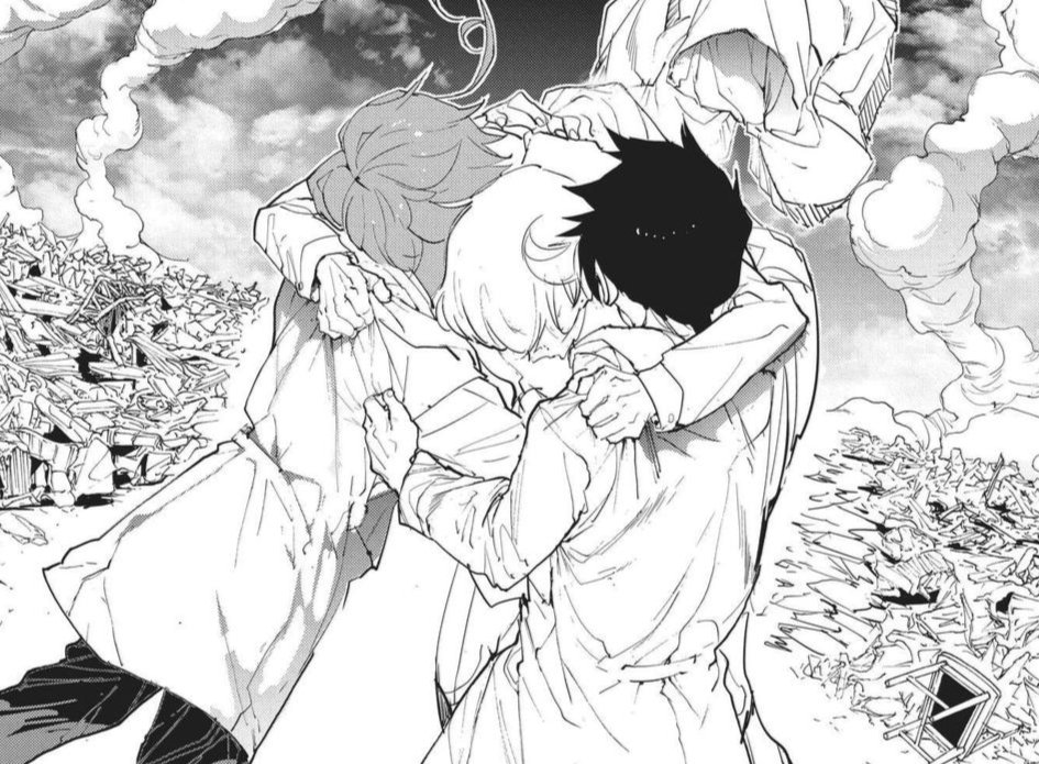 YakuNevaShots's tweet photo. Farewell hug              Welcome back hug https://t.co/3sE7QldKBR