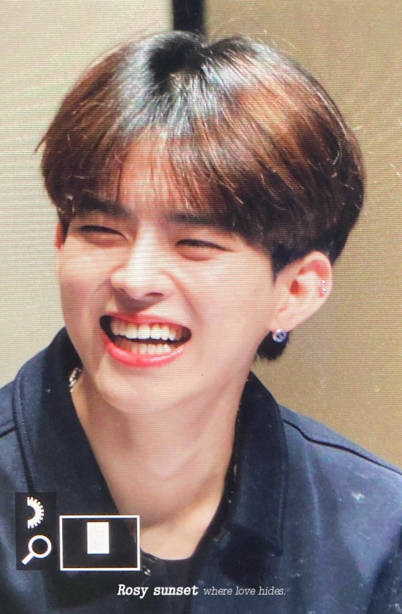Rosysunset_jsb's tweet photo. 210523 #정수빈 #수빈
수비나 진짜진짜 오랜만이야 ㅠㅠㅠㅠㅠㅠㅠㅠㅠㅠㅠㅠㅠㅠㅠㅠㅠㅠ
#빅톤 #VICTON @VICTON1109 @NewWorld_VICTON https://t.co/6sBPSuxKZB