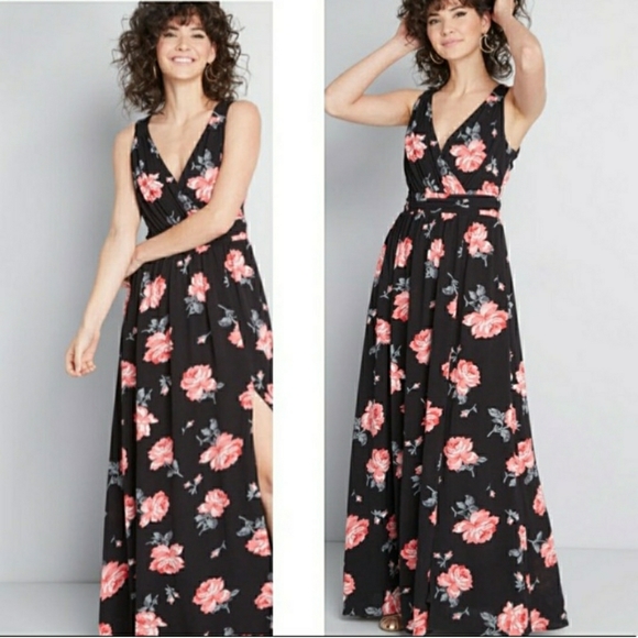 JenniferSynan2's tweet photo. So good I had to share! Check out all the items I'm loving on @Poshmarkapp #poshmark #fashion #style #shopmycloset #bananarepublic #modcloth #universalthread: https://t.co/LtP3kE7vrg https://t.co/LwDktFjcXP