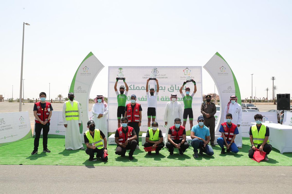 Saudi_Cycling's tweet photo. بطولة بطل المملكة في #الطائف " شباب " 
🥇علي حسن شهاب - نادي السلام
🥈أحمد علي أبوعبدالله - نادي السلام
🥉سلمان سعيد ال ربح - نادي السلام

#الاتحاد_السعودي_للدراجات https://t.co/dX7IU7unH7