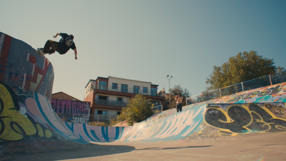 Warm long summer days…

Filmed for over a period of 12 months BOARDERS features team GB skateboarders Sam Beckett, Alex Hallford, Jordan Thackeray and Alex deCunha as they navigate the world of Olympic Skateboarding. 

#boardersdoc #skateboarding #ukskate #olympicskateboarding